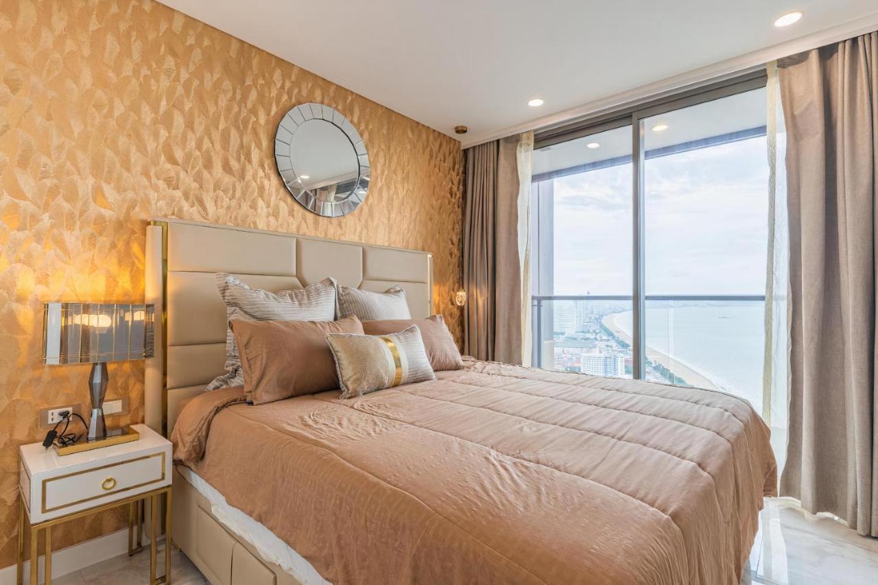 Luxury Sea View Room Beach Front Luxury Jomtien Beach Buitenkant foto